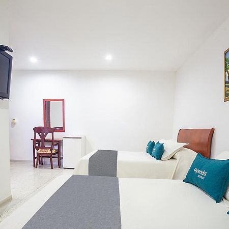 Ayenda Hotel Carivdi 辛塞莱霍 外观 照片