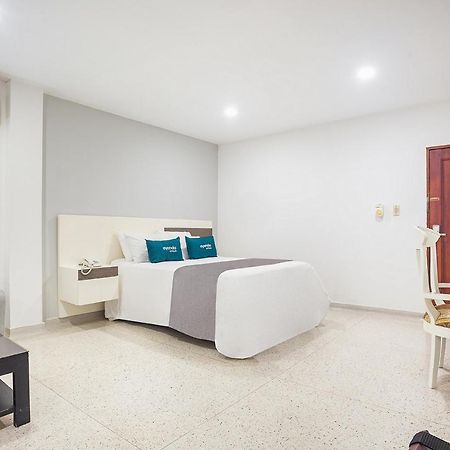 Ayenda Hotel Carivdi 辛塞莱霍 外观 照片